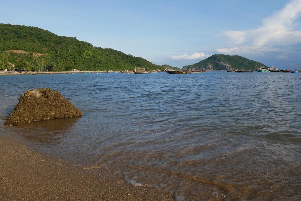 Ngo Khanh Homestay Tân Hiệ Buitenkant foto